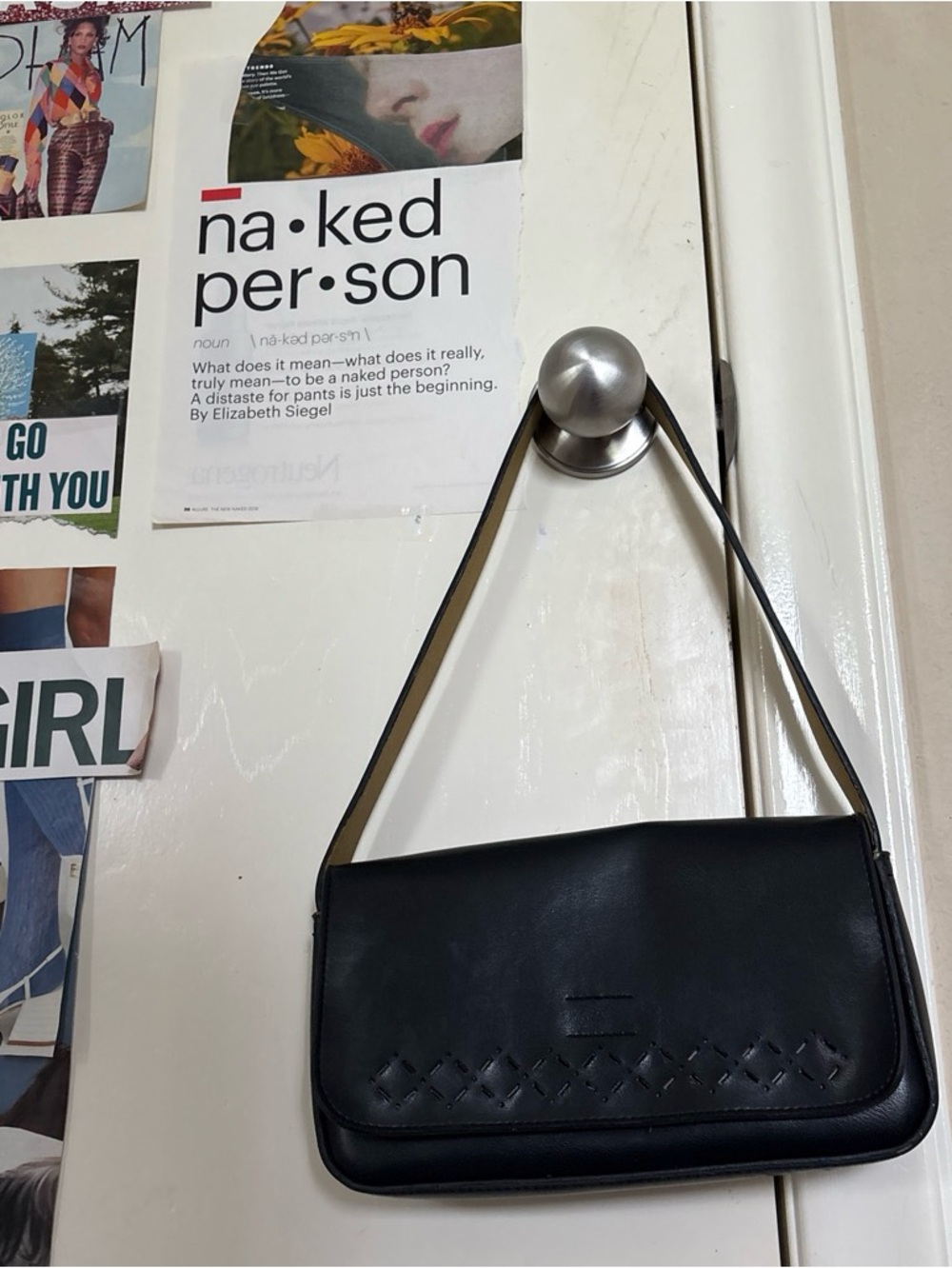Mondani New York Black Shoulder Bag